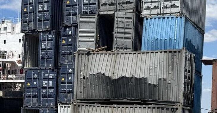 Сибіга прокоментував атаку Росії на одеський порт: Москва лише інтенсифікує свої терористичні дії, тому необхідно посилити тиск на неї.