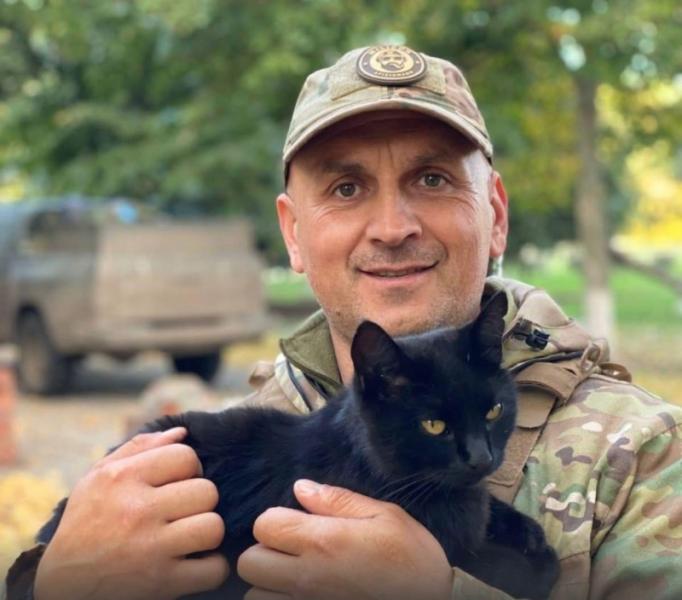 У Прикарпатському регіоні ветеран Тарас Маркевич створив ферму, де вирощують овець.
