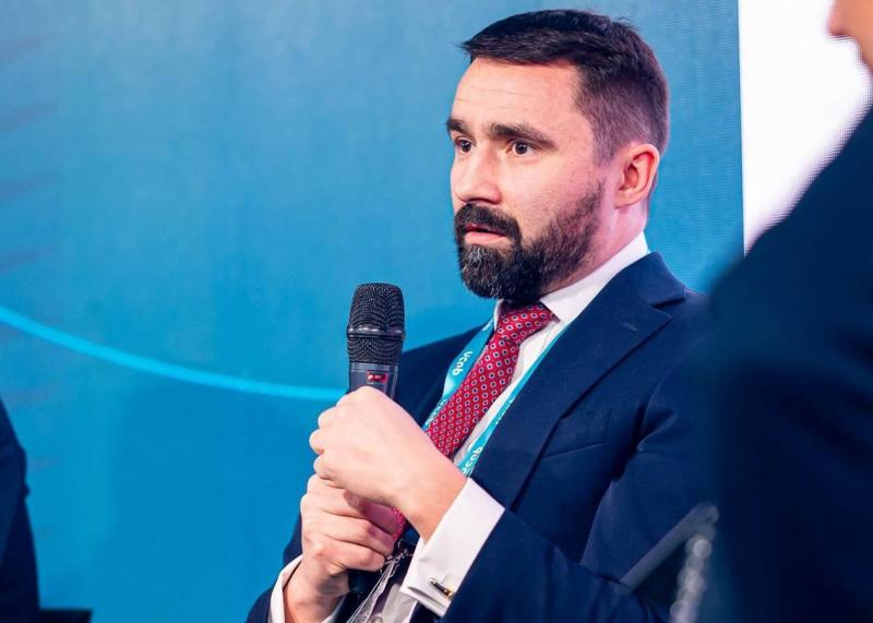 У компанії Метінвест виступили з ініціативою звернутися до держави з проханням взяти на себе роль посередника між Укрзалізницею та бізнесовими структурами.