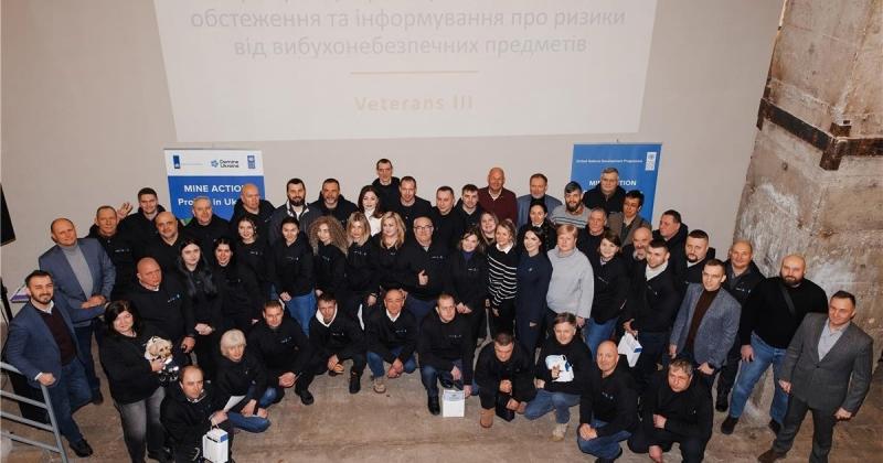 40 ветеранів знайшли роботу після проходження курсу з протимінної діяльності — Delo.ua