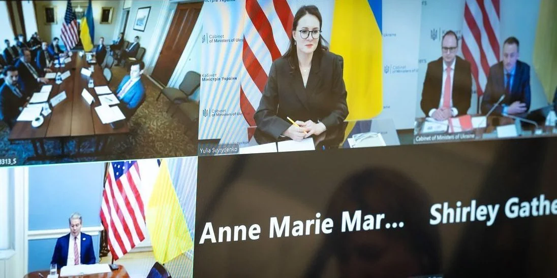 У нас є 60 заявок, з яких 37 надходять з України. Свириденко поділилася інформацією про кількість угод, які Американсько-український інвестфонд планує укласти до завершення року.