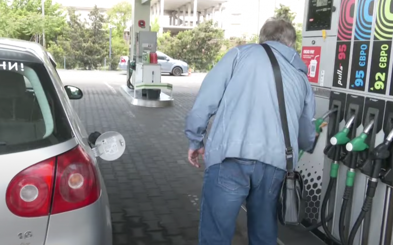 Українці отримають компенсацію за витрати на пальне: хто має право на виплати та яким чином їх здійснюватимуть.