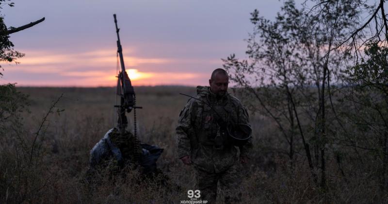 Бойовий настрій українців знижується, проте й росіяни стикаються з труднощами — NYT.