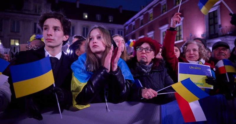 Як українські біженці можуть змінити хід президентських виборів у Польщі.