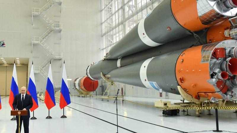 Зоряні війни: які космічні ядерні арсенали розробляє Росія та з якою метою їх використовує.