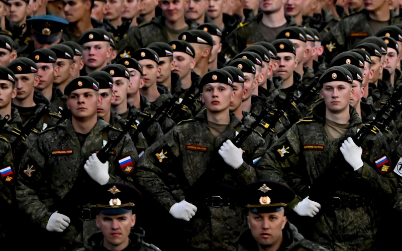 ЗМІ: Велика Британія таємно розробляє стратегії на випадок прямого військового нападу з боку Росії.