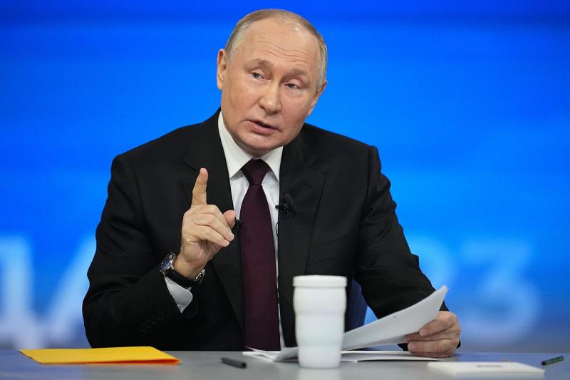 Розгніваний Путін не зміг стримати емоцій і висловився грубо про лідерів держав, які запроваджують санкції проти Росії (ВІДЕО)