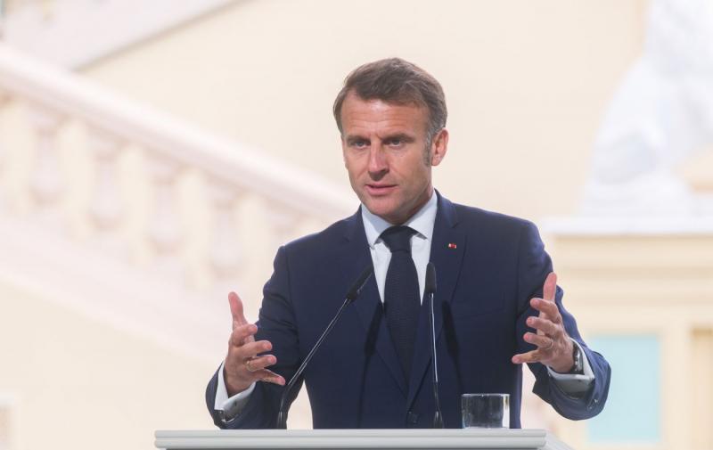 Трамп підтвердив Макрону свою готовність 