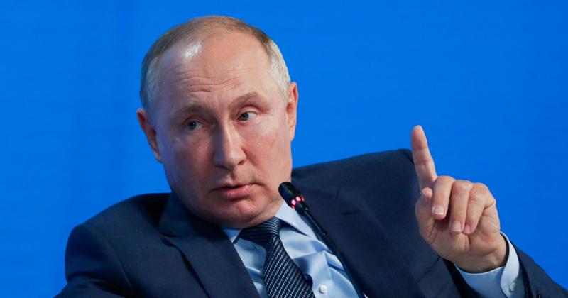 Путін оголосив про рекордний рівень бідності в Росії, і тепер росіяни активно обмінюються жартами на цю тему.