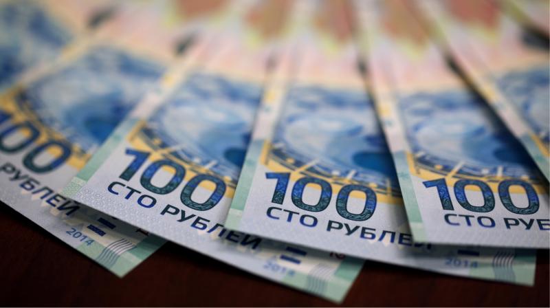 У Росії стартували заклики до різкого падіння курсу рубля на фоні бюджетних труднощів.