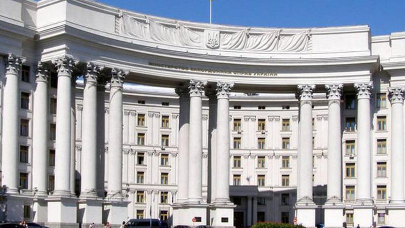 МЗС прокоментував використання Росією касетних боєприпасів: Це є частиною системної терористичної стратегії, яку Москва передає своїм союзникам — Ірану та Північній Кореї.