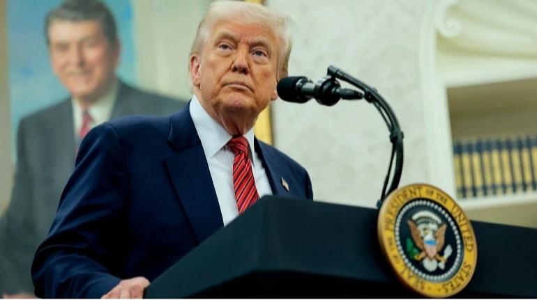 Трамп заявив, що сьогодні відправить 10-12 