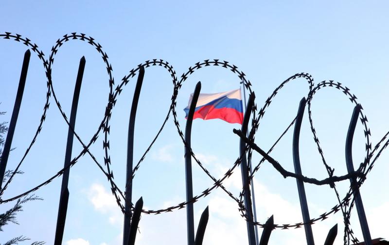 Словаччина знову заблокувала нову партію санкцій Європейського Союзу щодо Росії.