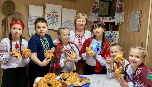 Хліб як символ: у Вінниччині створюють сто різновидів обрядового печива.