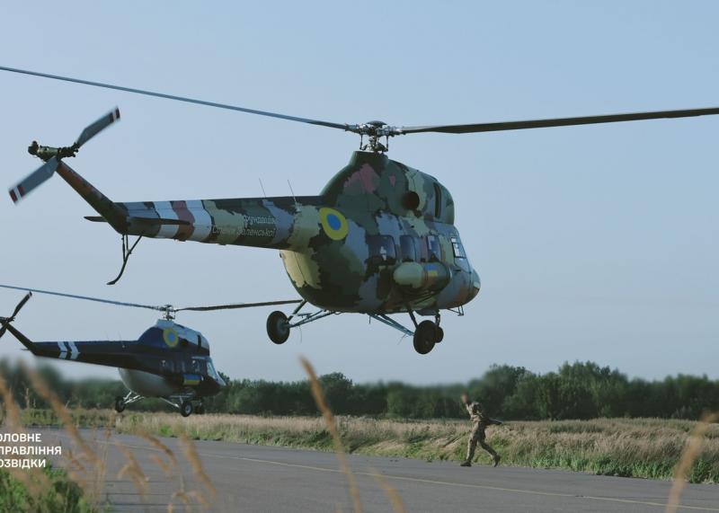 ГУР провело евакуацію поранених захисників за допомогою гелікоптерів.