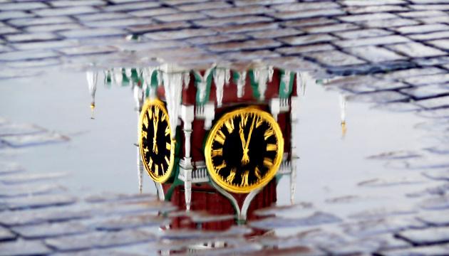 Експерт зазначає, що через надмірну самовпевненість та нереалістичні сподівання Росія ризикує зазнати невдачі у переговорах.