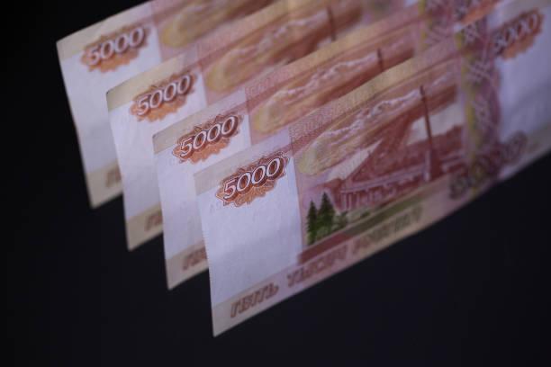 Економіка Росії страждає через наслідки війни - Bloomberg.