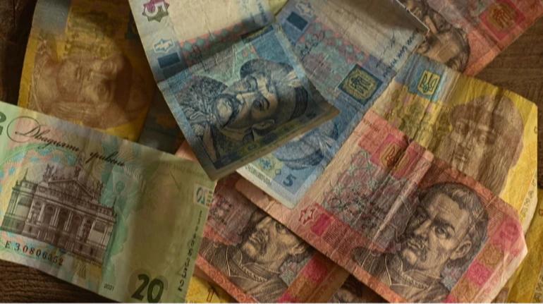 Податкова служба повідомила, скільки осіб, які постраждали від війни, тимчасово звільнені від сплати податків.
