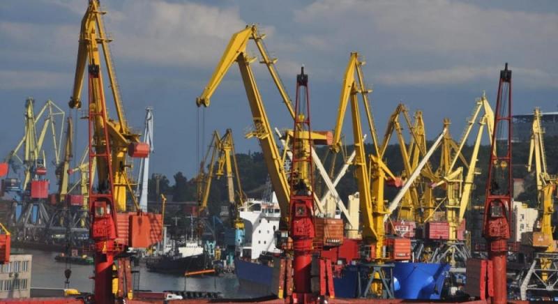 Під завісою заборони: Одеська обласна військова адміністрація може надавати підтримку компаніям з російським походженням, повідомляють ЗМІ.