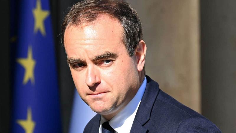 Лекорню оголосив про формування нового уряду Франції.