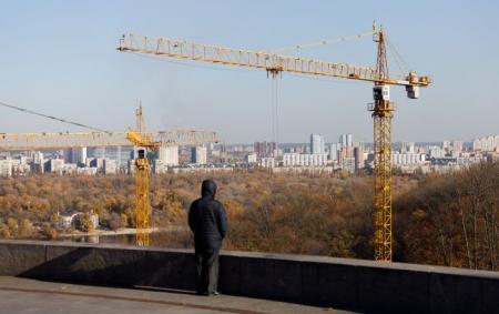 Економічний розвиток України уповільнився, проте процес відновлення продовжиться: прогноз Національного банку України.