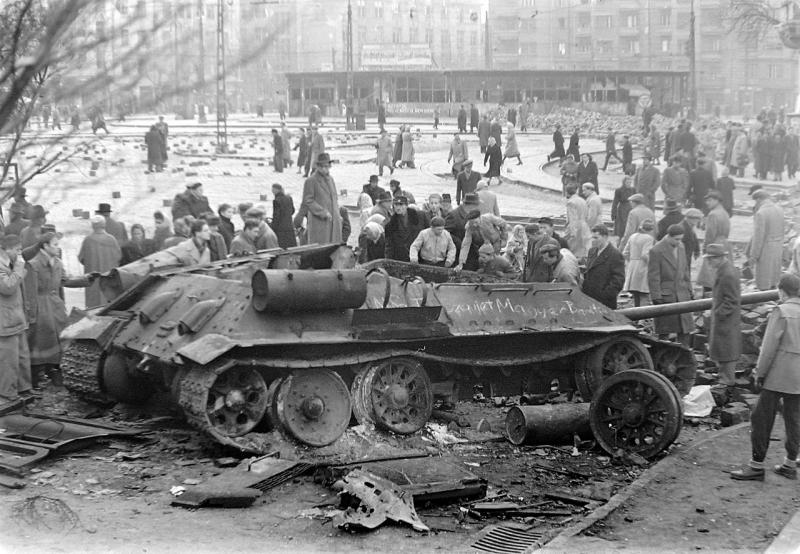 Від визволителів угорської революції 1956 року до партнерів Кремля: парадокси угорської історії.