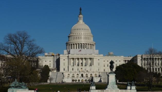 Демократи отримали можливість завоювати більшість у Конгресі через невдоволення Трампом.