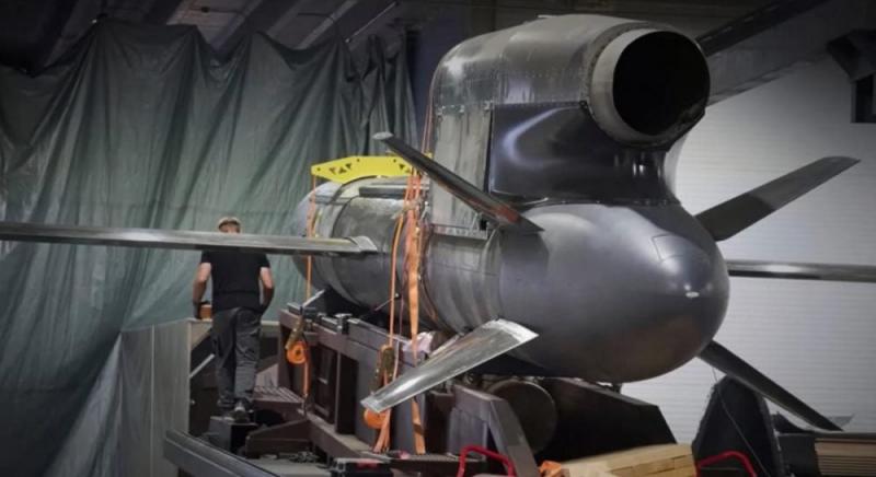 Декілька двигунів виявлено на сміттєзвалищі: видання Independent поділилося інформацією про те, з яких матеріалів був виготовлений 