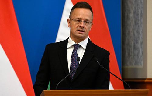 Сійярто в Москві висловив надію на те, що санкції проти Росії можуть бути скасовані в найближчому майбутньому.