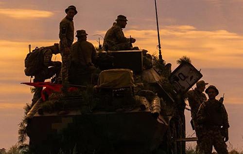 Чи можливе завершення війни між Росією та Україною до 2026 року: WSJ висвітлила три можливі сценарії.