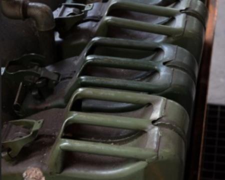 Згідно з інформацією розвідки, в різних регіонах Росії середні витрати на бензин вже перевищили ціни в США.