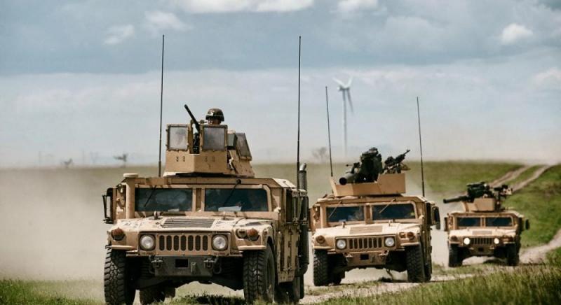 Кібератаки та удари по підводним човнам: генерал пояснив, як НАТО може протистояти агресії Росії.