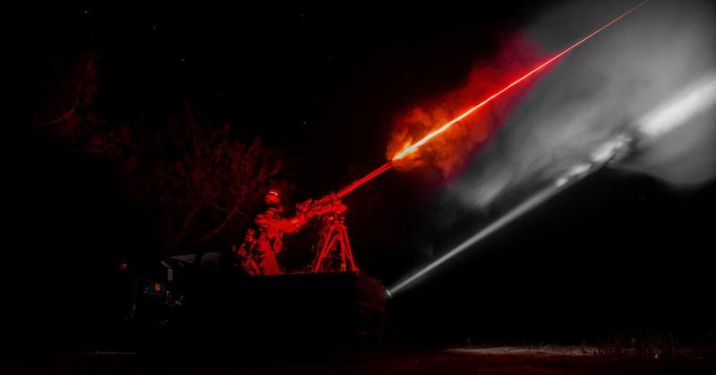 Лазерні системи для боротьби з дронами: чи здатна Україна налагодити масове виробництво нової технології Sunray — думка експерта.