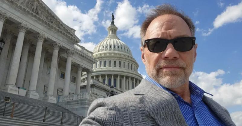 Військовий конфлікт в Україні матиме вирішальне значення, - зазначає колишній співробітник ЦРУ Гофф.