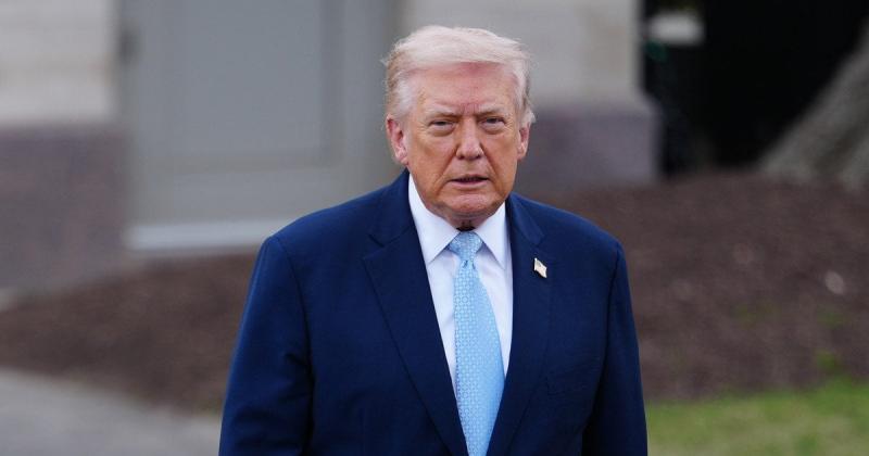 Трамп повідомив, що Іран звернувся з проханням про мирні переговори. Які конкретно слова він вжив?