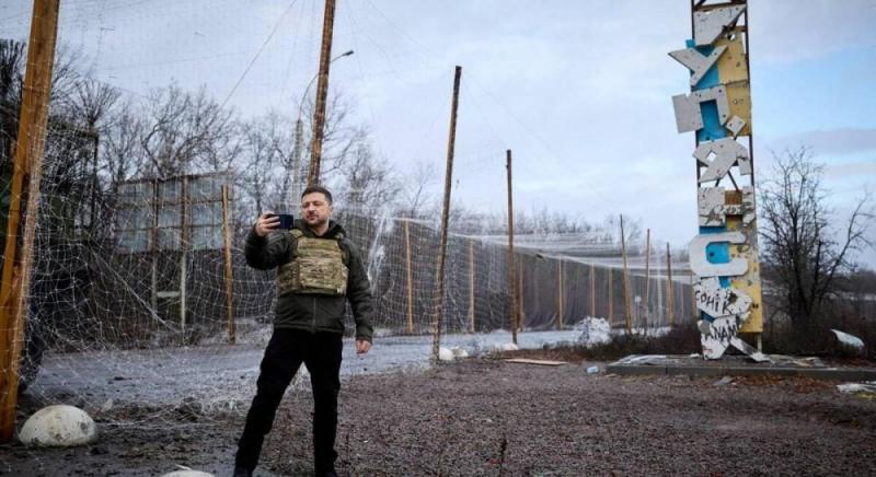 Київ вистояв протягом трьох днів: як Зеленський і генерал Павлюк зірвали стратегію блискавичної війни.