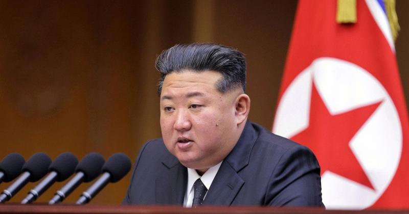 КНДР відокремлюється від Ірану: південнокорейська розвідка виявила несподіваний крок Кім Чен Ина.