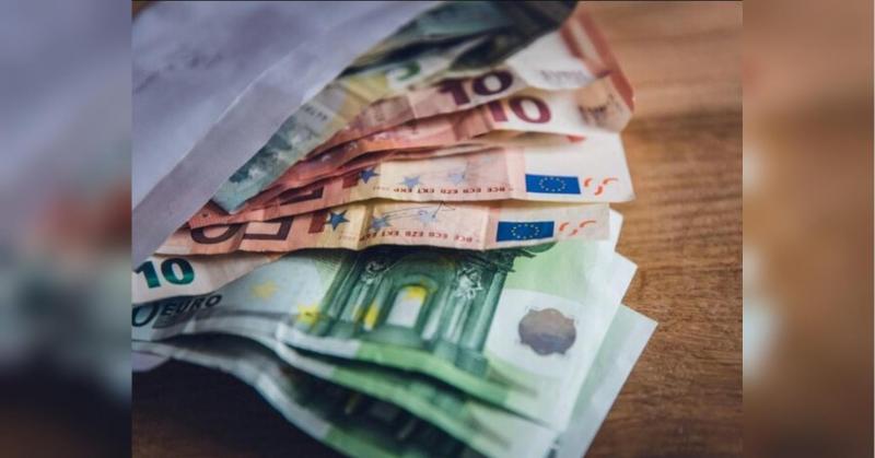 Війна з вином в Ірані: Європейський Союз обмислює введення нового податку на надприбутки.