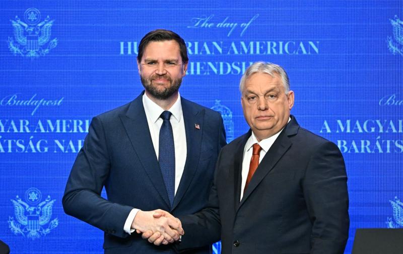 Венс в Угорщині висловився в стилі Орбана: Україна 