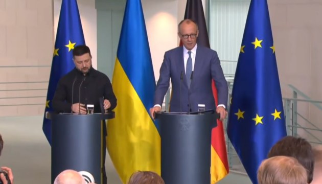 Відносини між Німеччиною та Україною на сьогоднішній день досягли рівня стратегічного партнерства, зазначив Мерц.