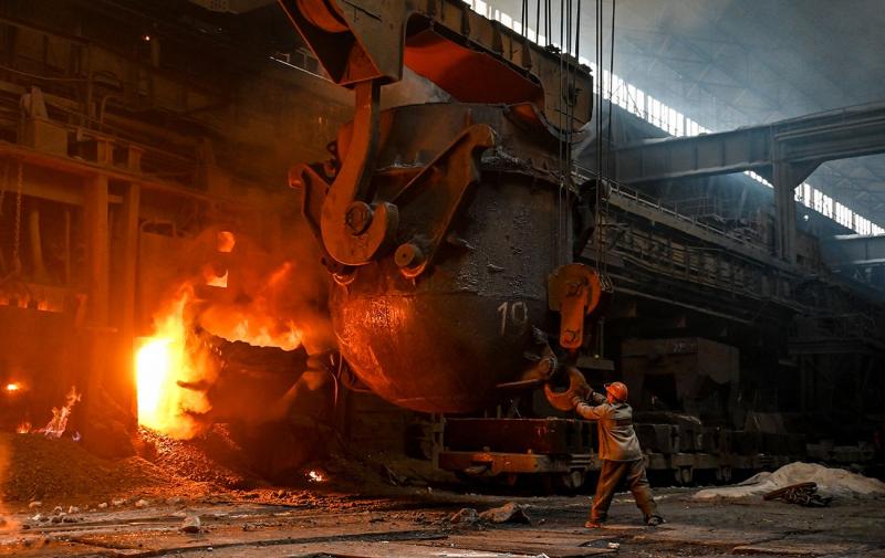 Зниження валового внутрішнього продукту та занепад промислової сфери: аналітик висловив занепокоєння щодо можливих наслідків CBAM.