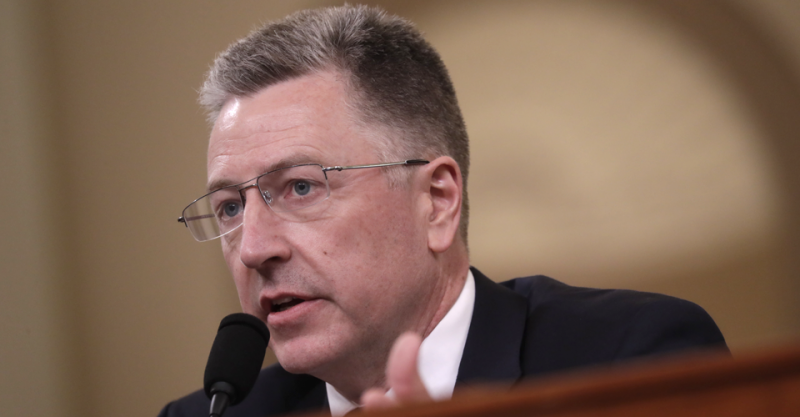 Американський дипломат Волкер зазначив, що Росія не є такою потужною, як вона прагне це демонструвати.