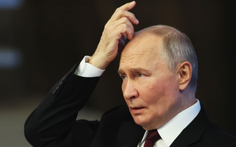 Економічна буря в Росії: Путін опинився перед дилемою — завершення конфлікту або економічний колапс.