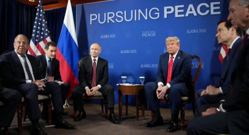 Путін опинився в затяжному конфлікті в Україні, тоді як Трамп стикається з викликами в Ірані: NYT аналізує спільні риси та відмінності між цими війнами.