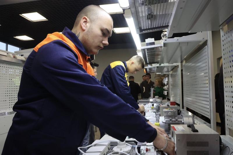 Чотири навчальні заклади Вінниччини отримають більше 16 мільйонів гривень для модернізації своїх майстерень - 20 хвилин.