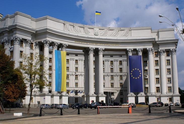 Сибіга оголосив про проведення зустрічі послів за участю Зеленського.