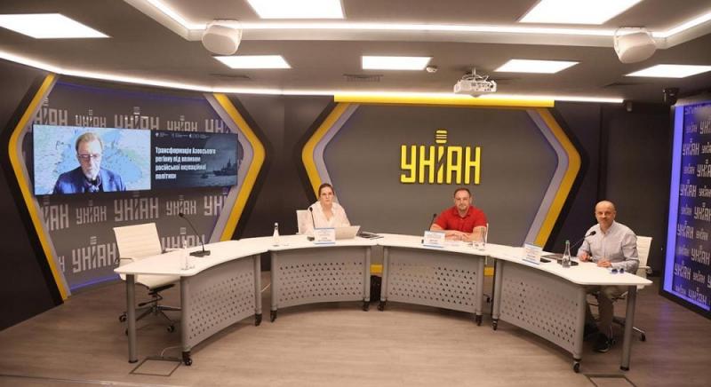 Росія активно розвиває інфраструктуру на узбережжі Азовського моря в захоплених регіонах - аналітичний огляд (відео)
