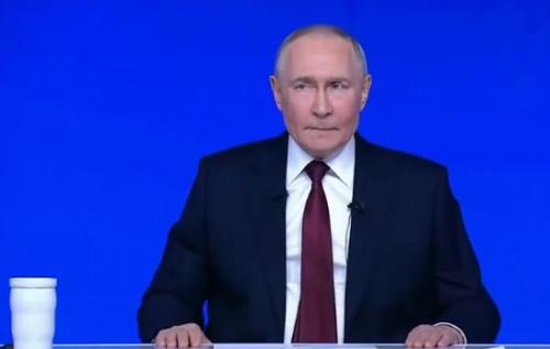 Згідно з інформацією Коваленка, Путін не має наміру зупиняти війну до 2028 року і вже розробляє стратегії для конфлікту на весь 2027 рік.