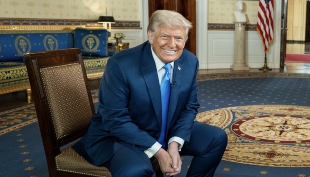Трамп, реагуючи на збільшення процентної ставки, виступив із вимогою знизити її до 1% або навіть нижче.