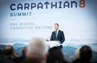 На Карпатському форумі було укладено угоди щодо понад 50 проектів на суму, що перевищує 1 мільярд євро.